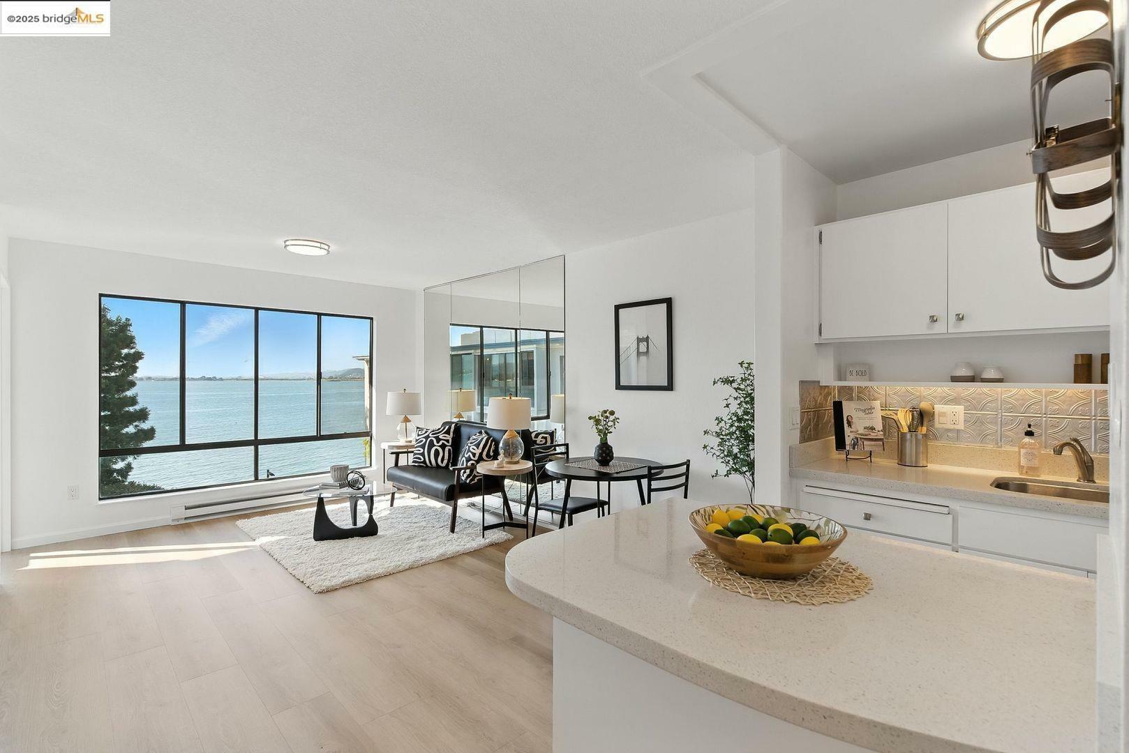 Property Photo: 7 Captain Dr #411 CA 94608
