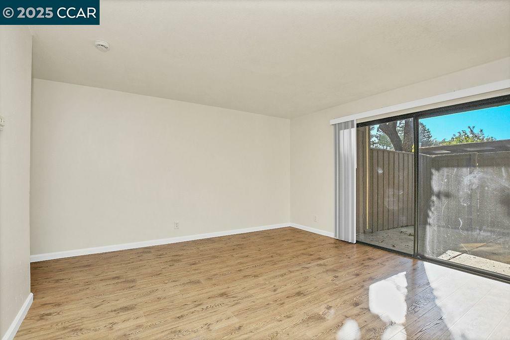 Property Photo: 1701 Mahogany Way 40 CA 94509