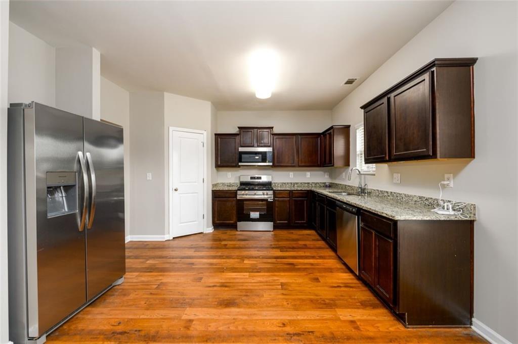 Property Photo: 3463 Sandstone Trail SE GA 30013