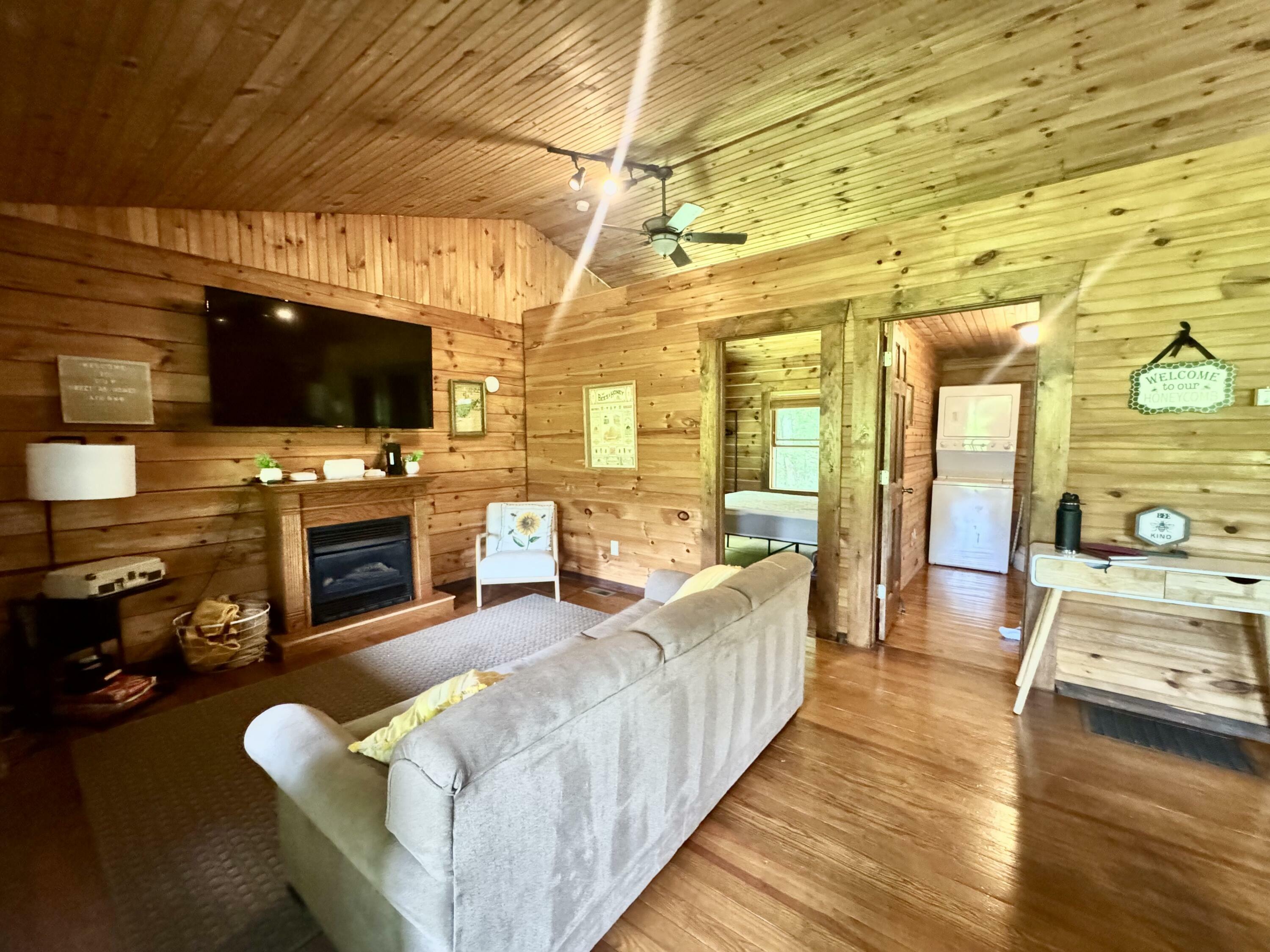 Property Photo: 264 Persinger Rd WV 26662