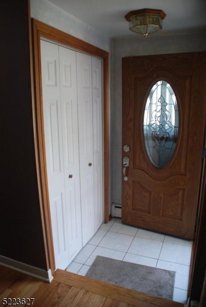 Property Photo:  118 Glenwood Ter  NJ 08863 