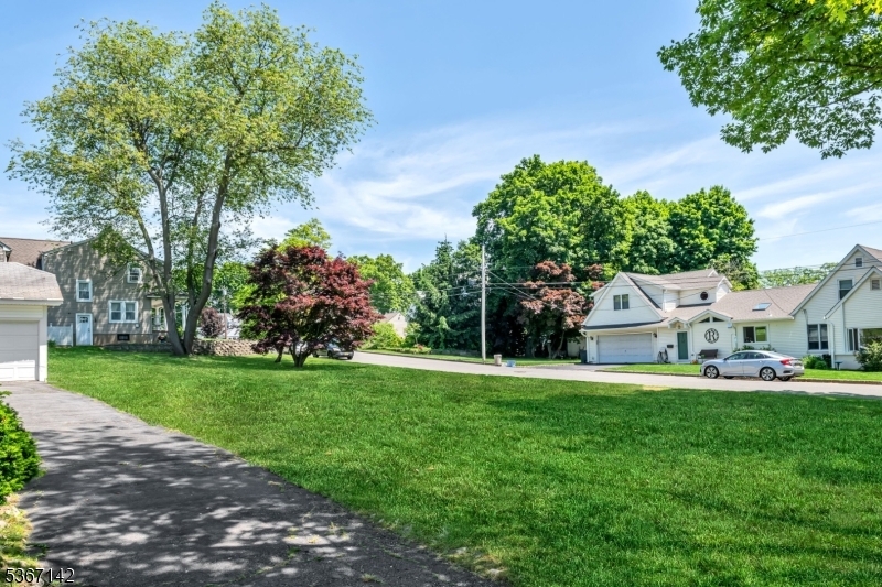 Property Photo: 37 Hawthorne Ave NJ 07950