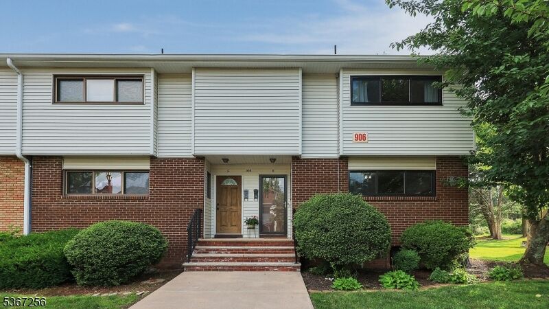 Property Photo:  906 Merritt Dr  NJ 08844 