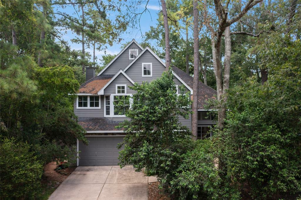 Property Photo: 98 E Greywing Court TX 77382