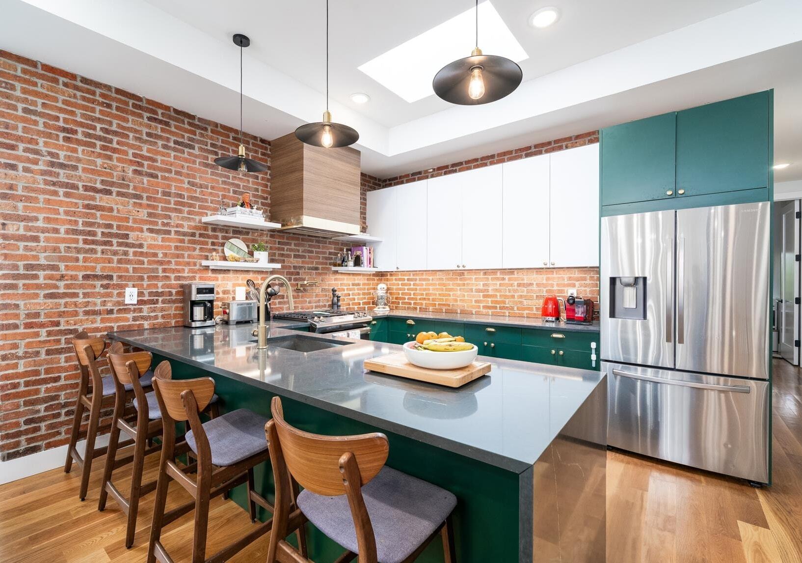 Property Photo: 72 Lincoln St 2 NJ 07307
