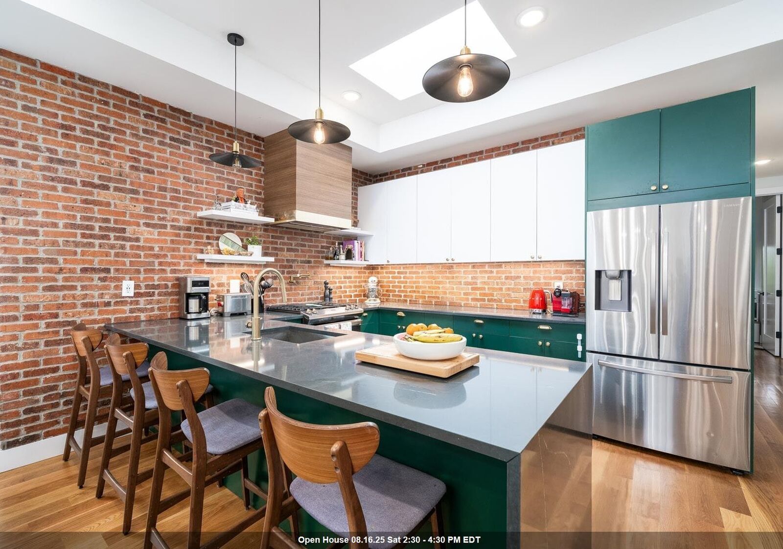Property Photo:  72 Lincoln St 2  NJ 07307 