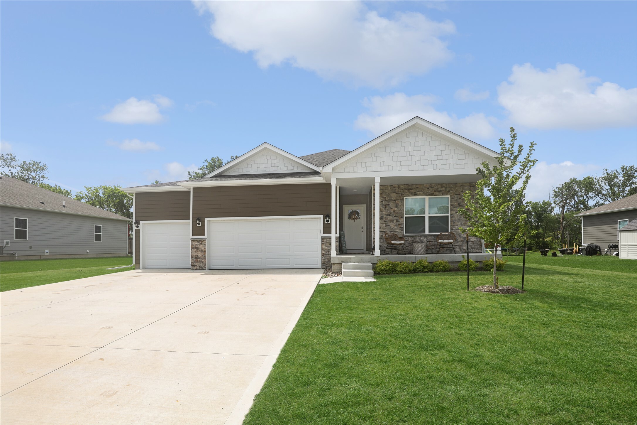 70 Prairie Bluff Drive  Waukee IA 50263 photo
