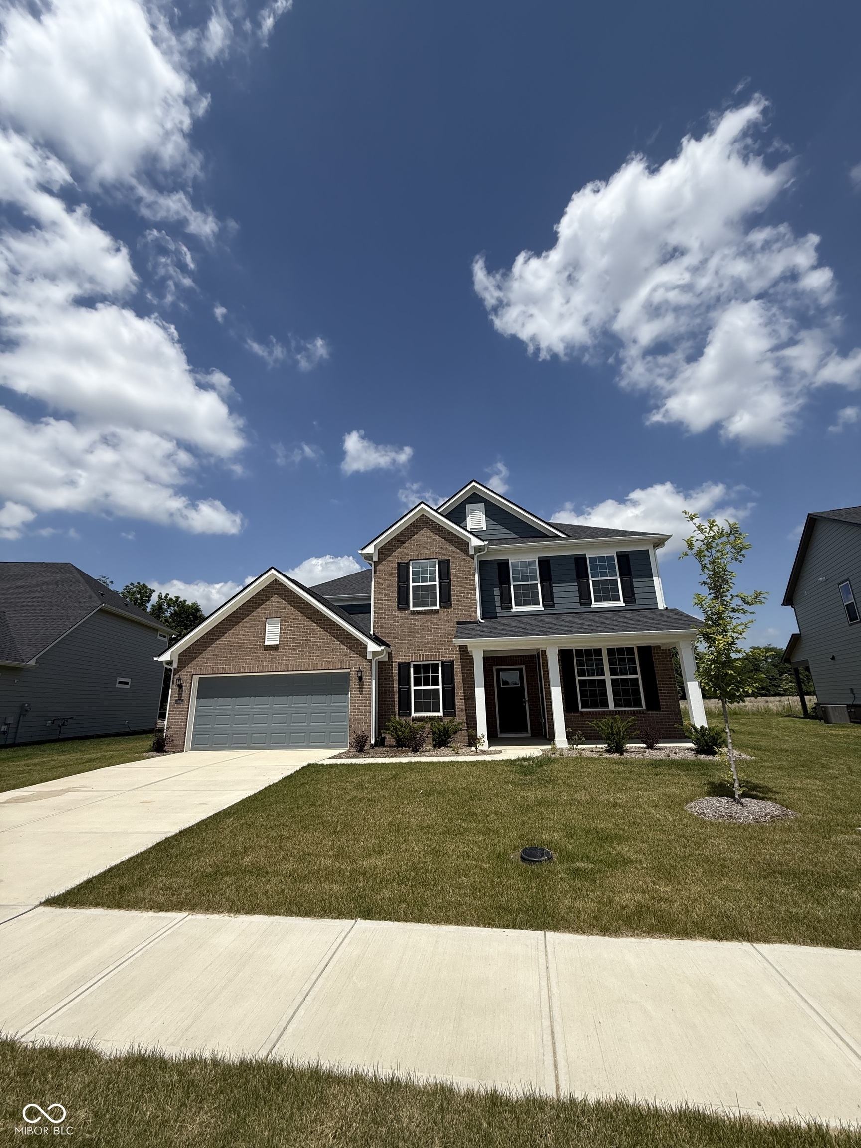 Property Photo: 614 Corbin Way IN 46123
