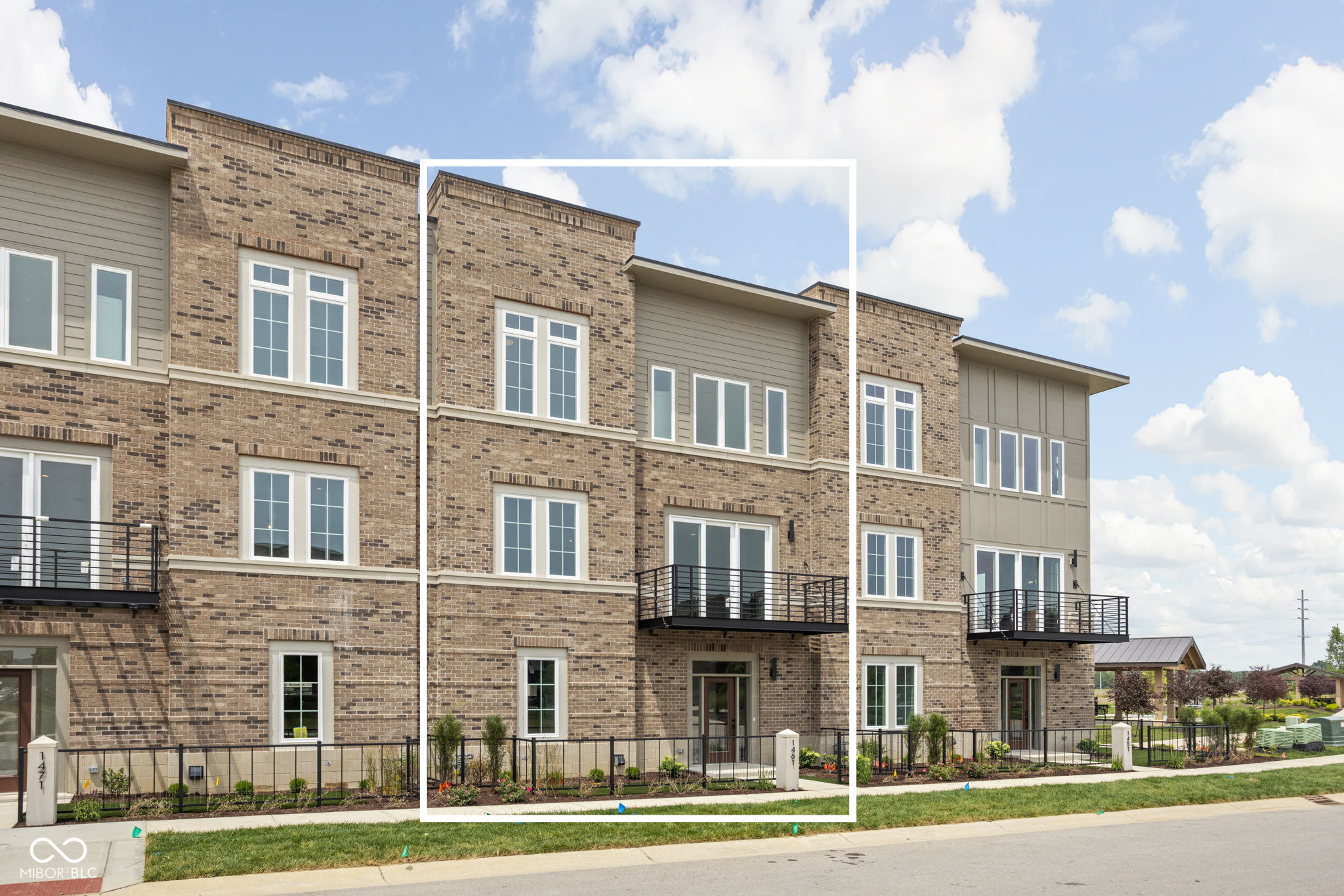 Property Photo: 1461 Whistle Way IN 46074