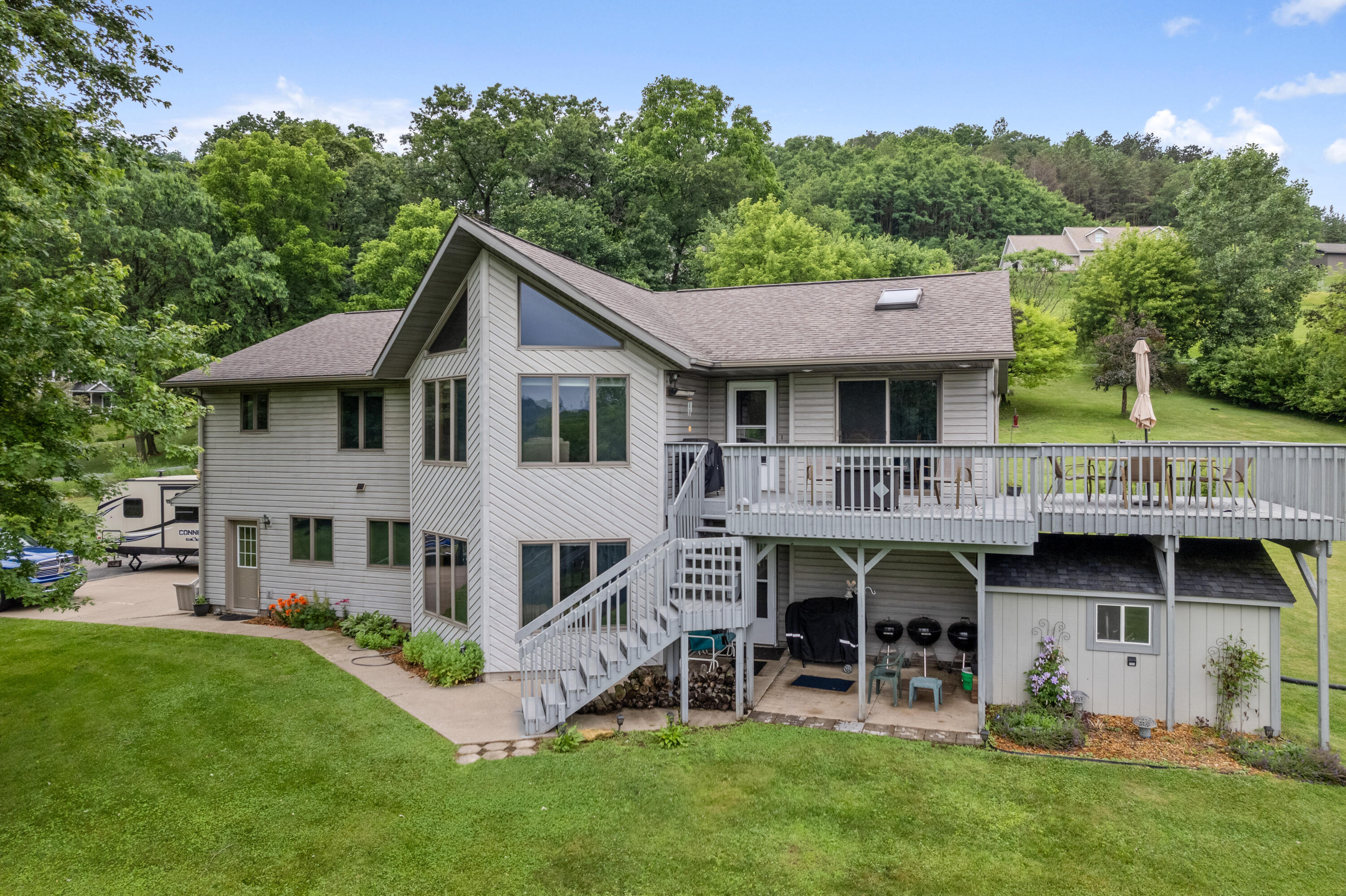 Property Photo: 251 Valley View Estates Ln WI 54623