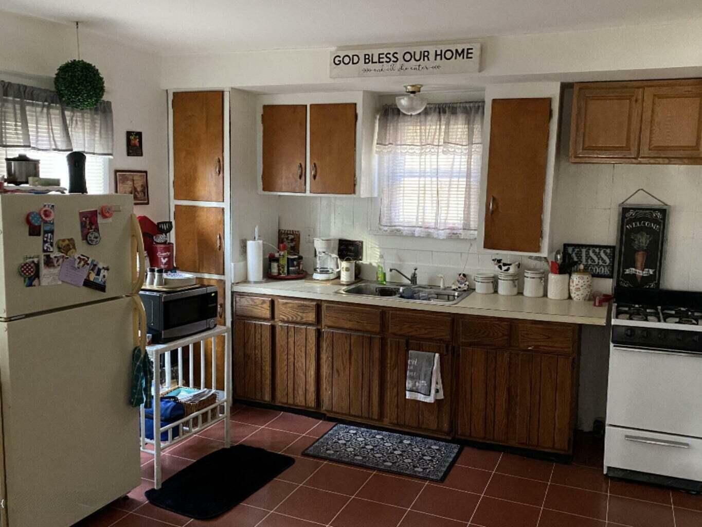 Property Photo: 1925 Douglas Avenue MI 49007