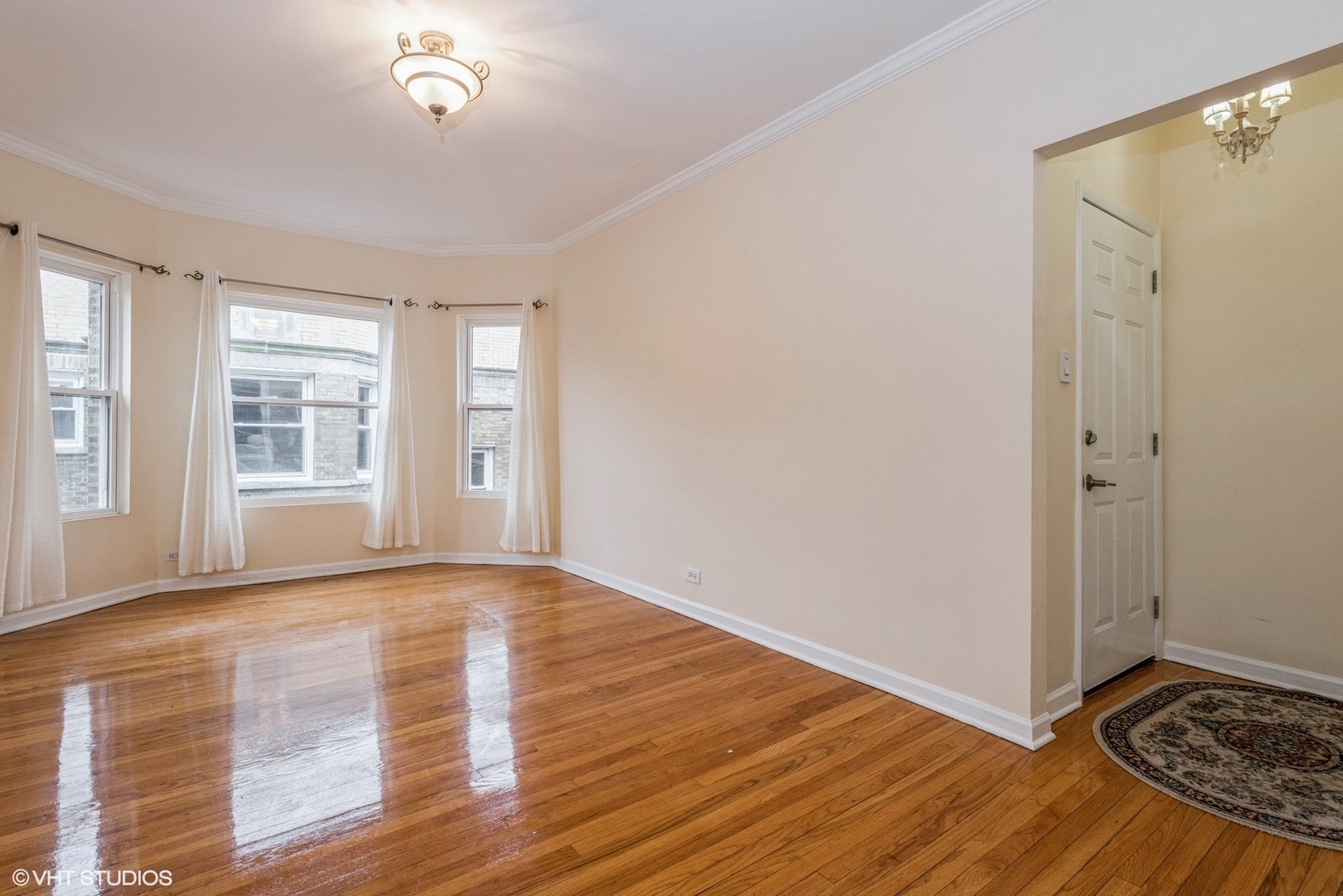 Property Photo: 1624 W Farwell Avenue 3C IL 60626