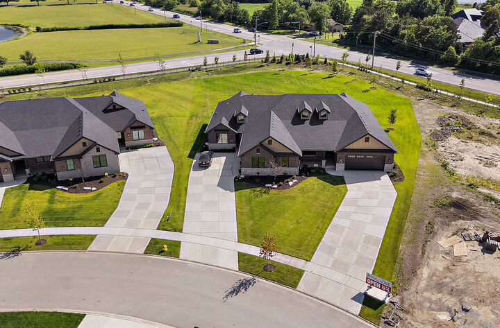 11155 Lizmore Lane 35B  Orland Park IL 60467 photo