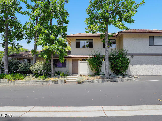 Property Photo: 1236 Landsburn Circle CA 91361