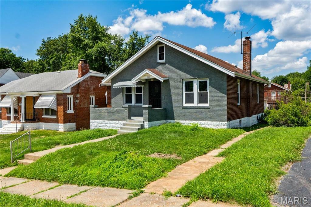 Property Photo:  3807 Lawler Drive  MO 63121 