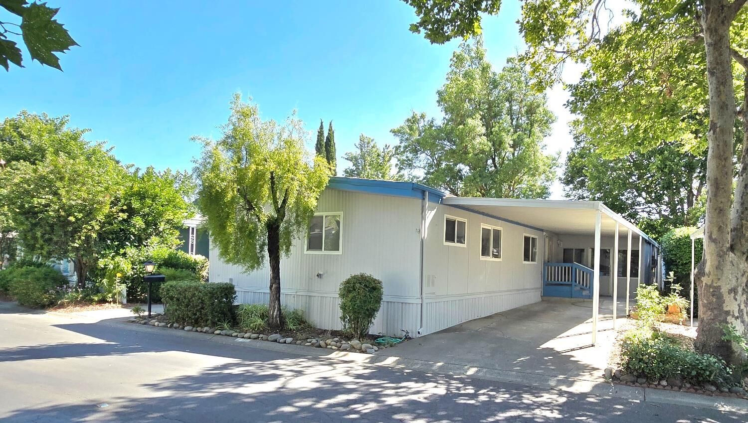 Property Photo: 130 Full Circle CA 95618