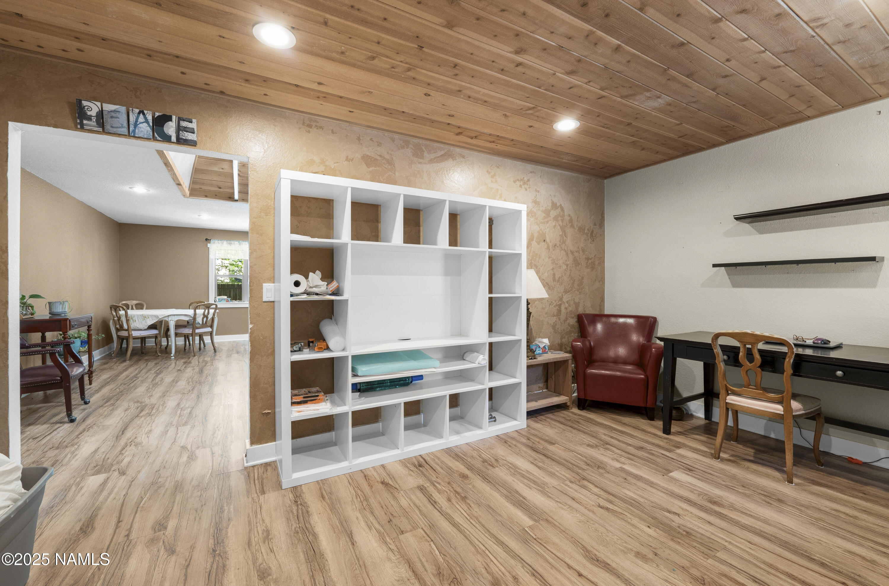 Property Photo:  2615 N Fremont Boulevard  AZ 86001 