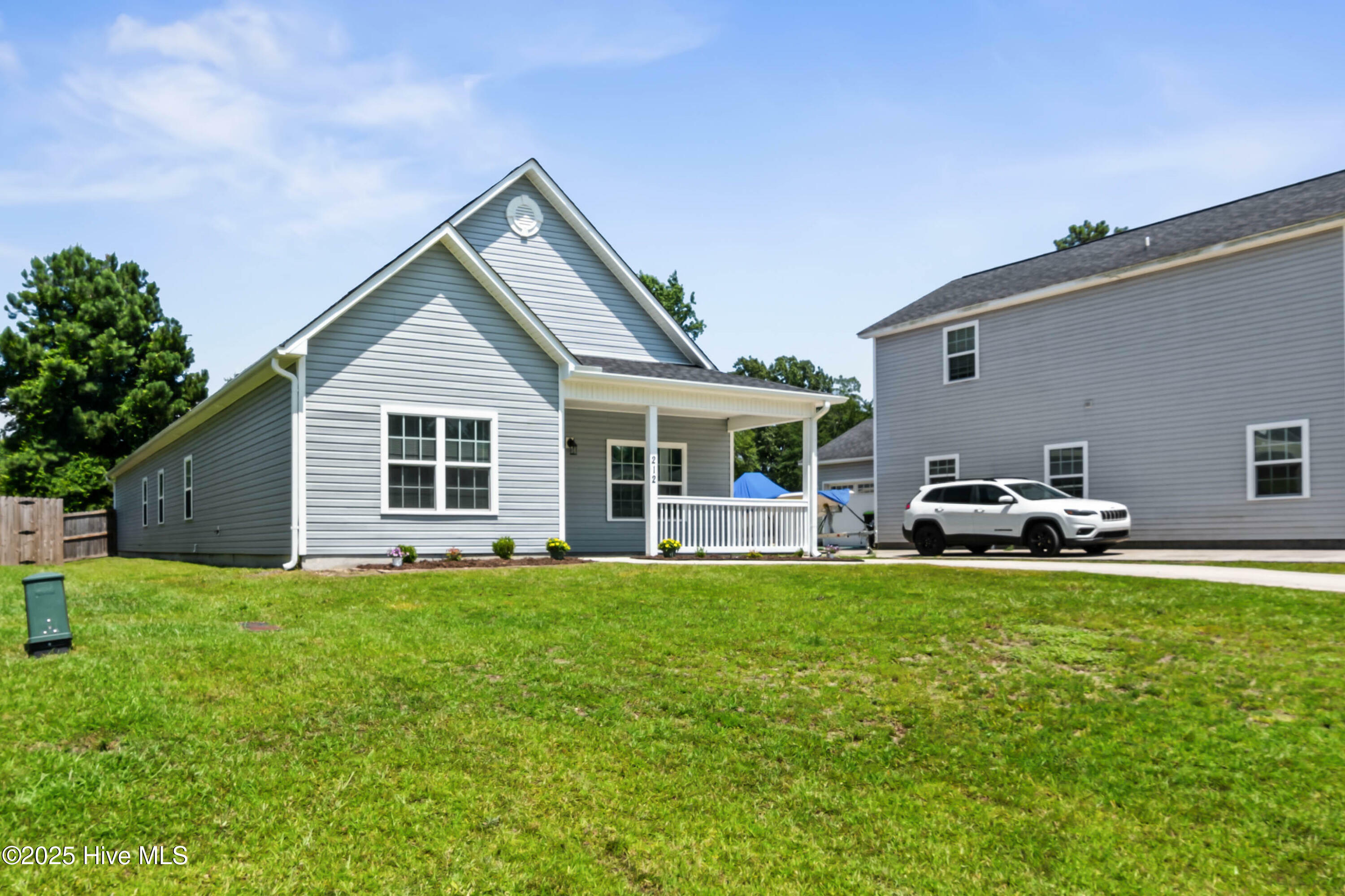 Property Photo: 212 Robert Alan Drive NC 28546