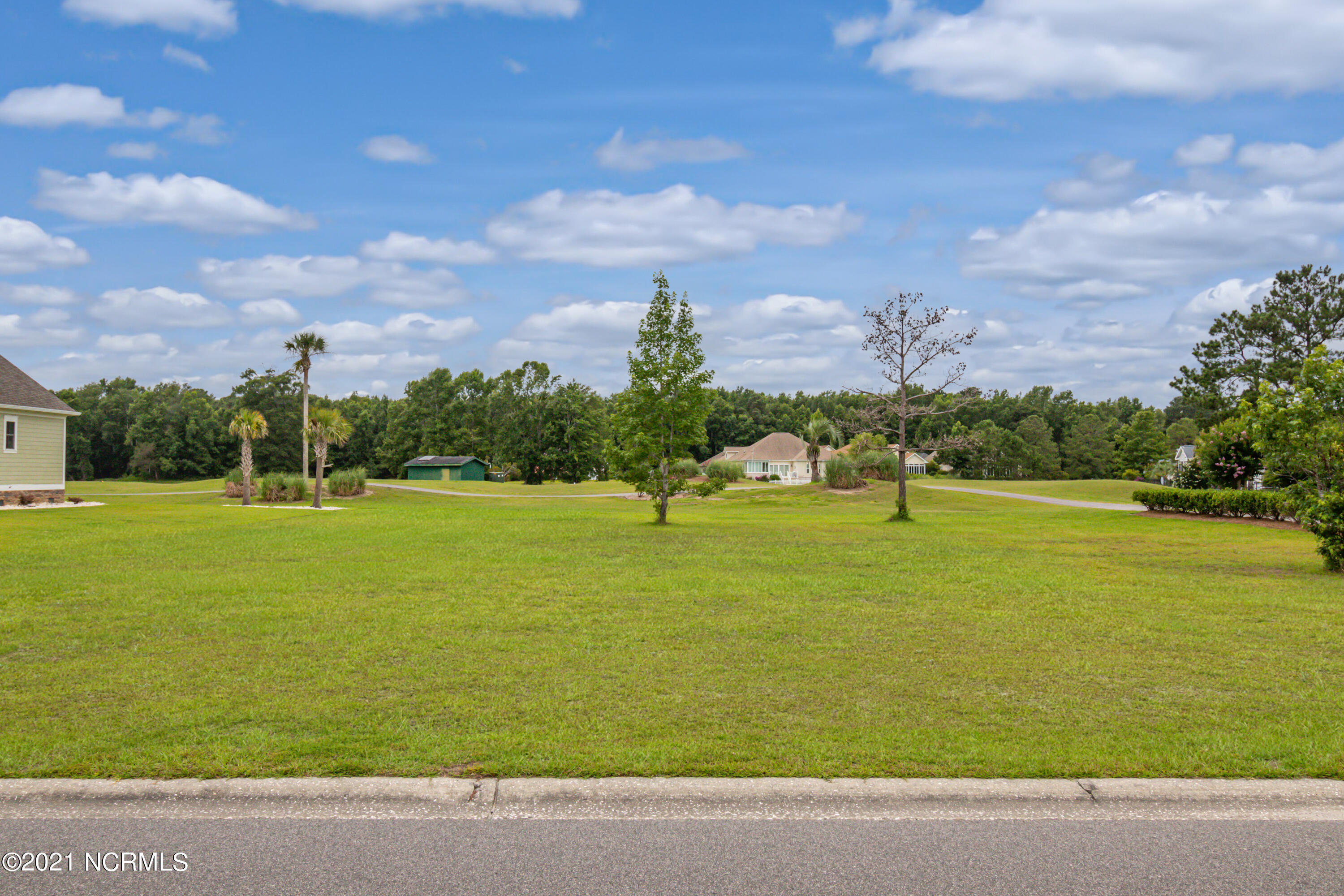 Property Photo:  1018 N Middleton Drive NW  NC 28467 