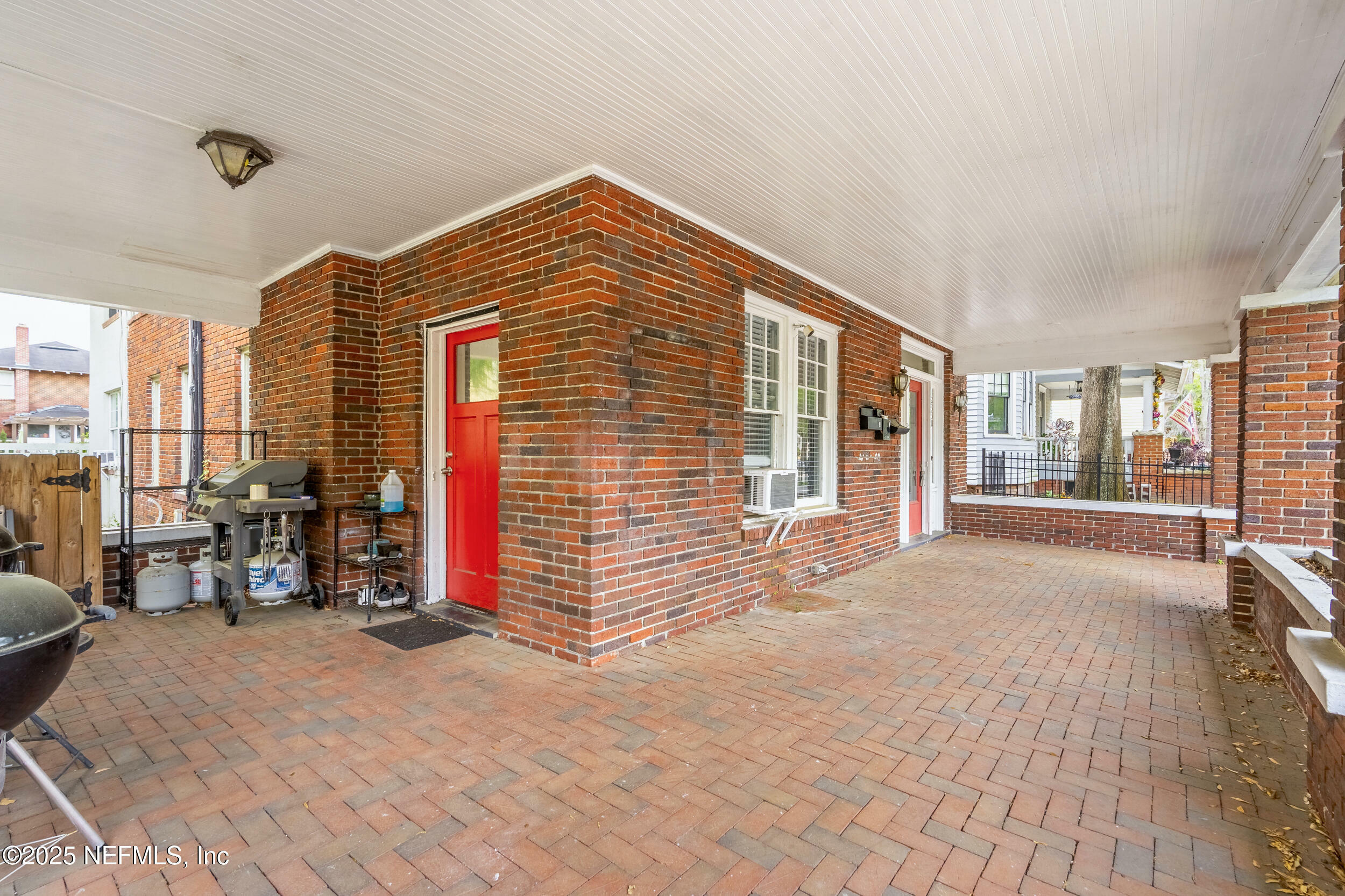 Property Photo: 2330 Park Street FL 32204