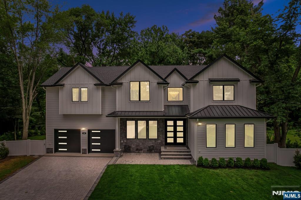 Property Photo:  142 Ellsworth Terrace  NJ 07452 