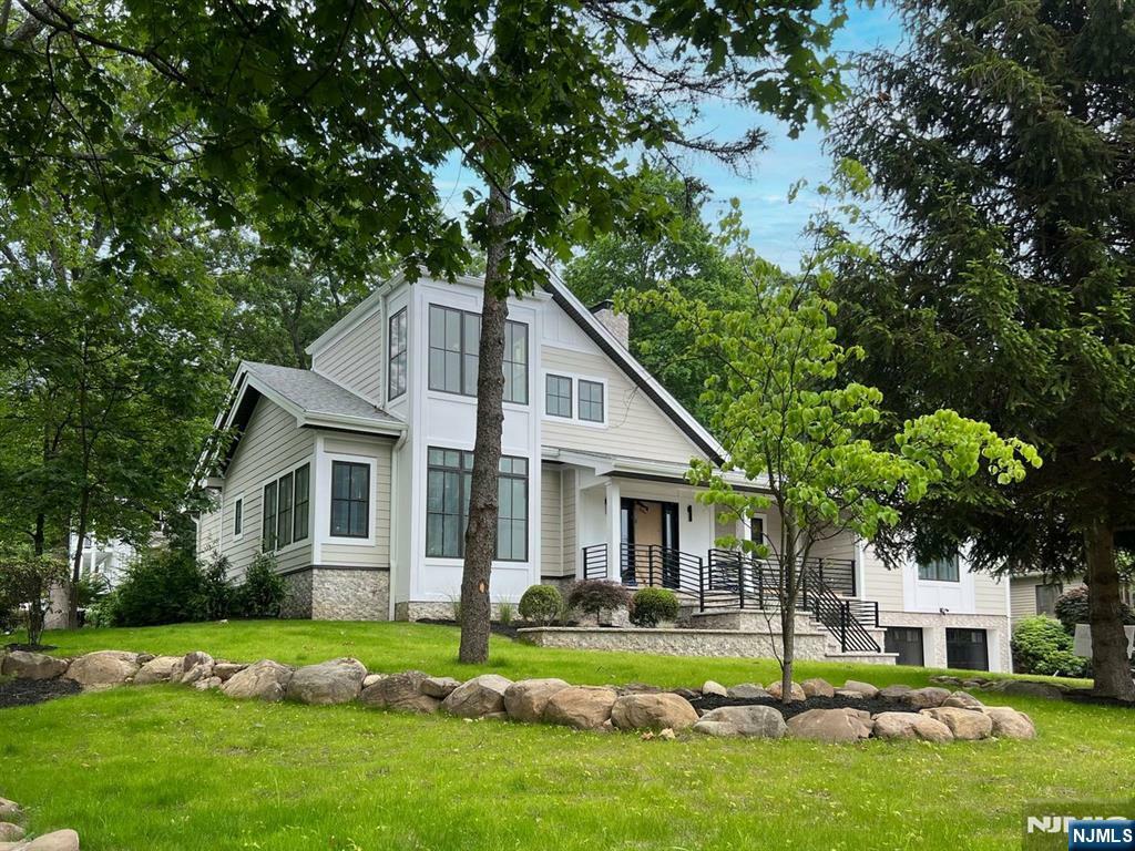 205 Pines Lake Drive  Wayne NJ 07470 photo