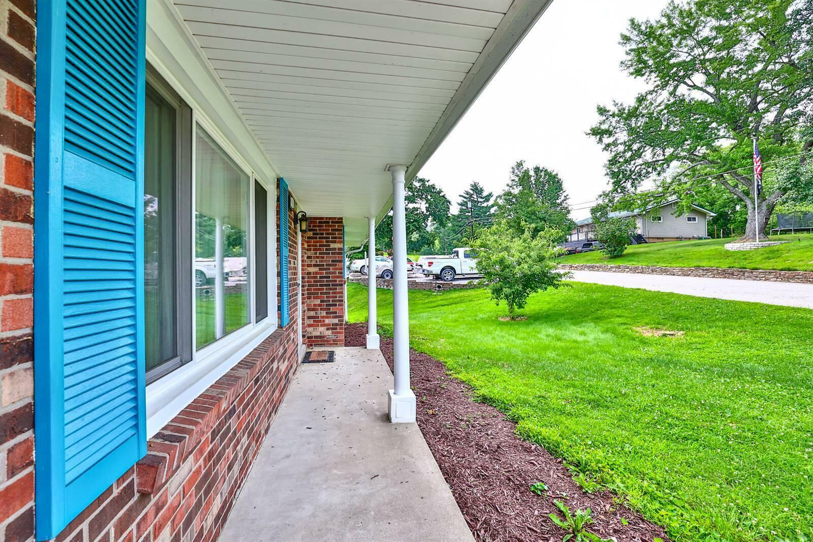 Property Photo: 1710 Hilltop Drive KY 41008