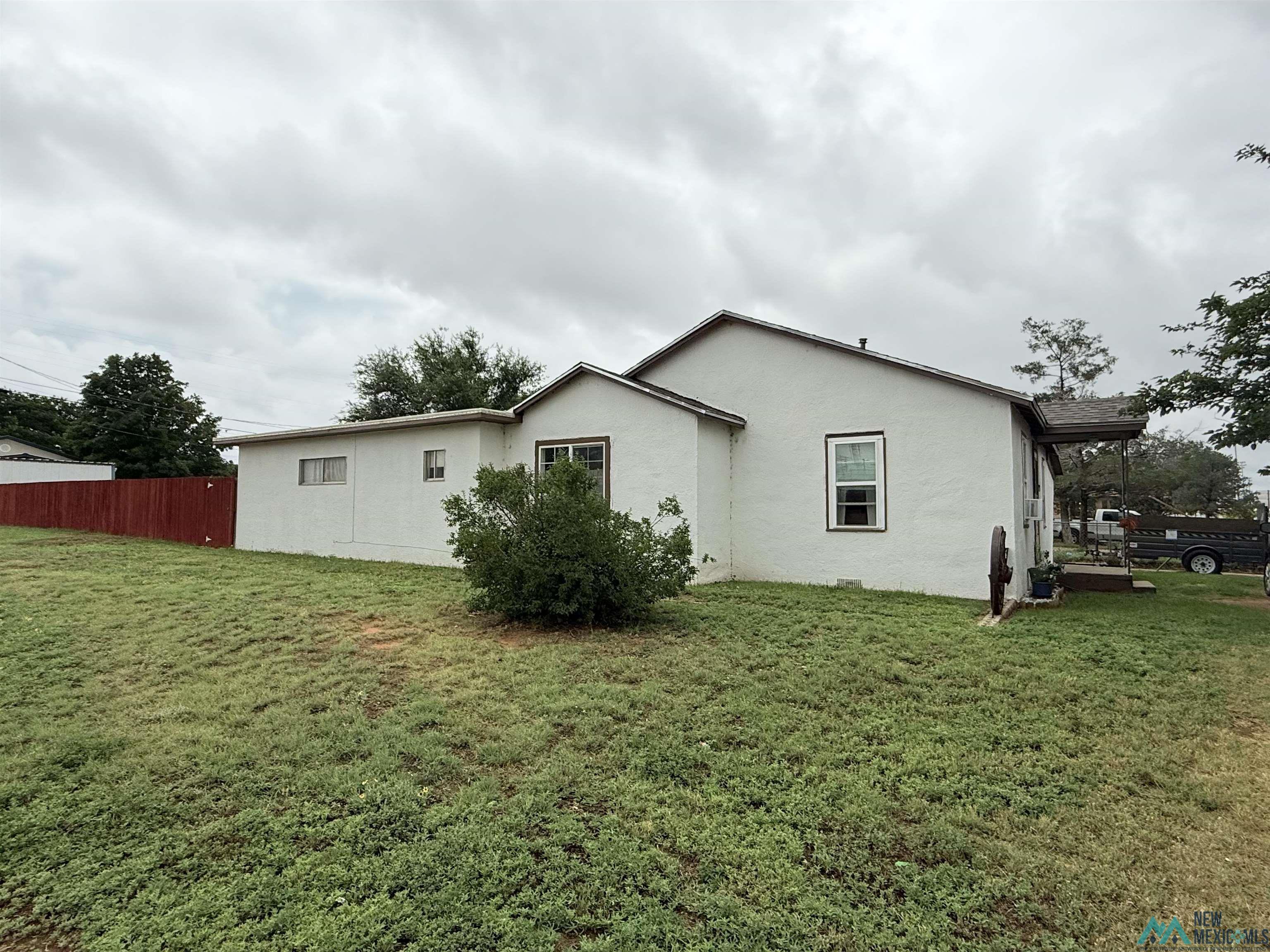 Property Photo: 821 N Walnut Street NM 88101