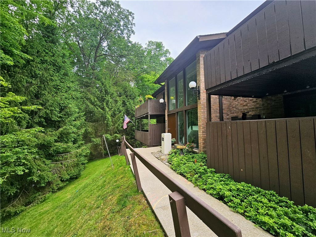 6830 Carriage Hill Drive D33  Brecksville OH 44141 photo