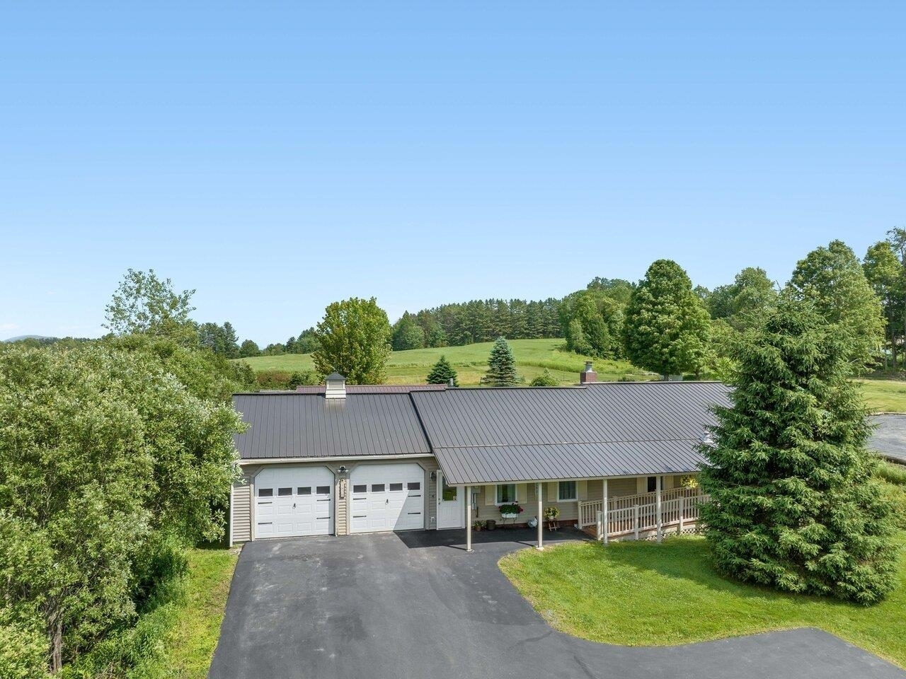 Property Photo: 1830 Scott Hill Road VT 05602