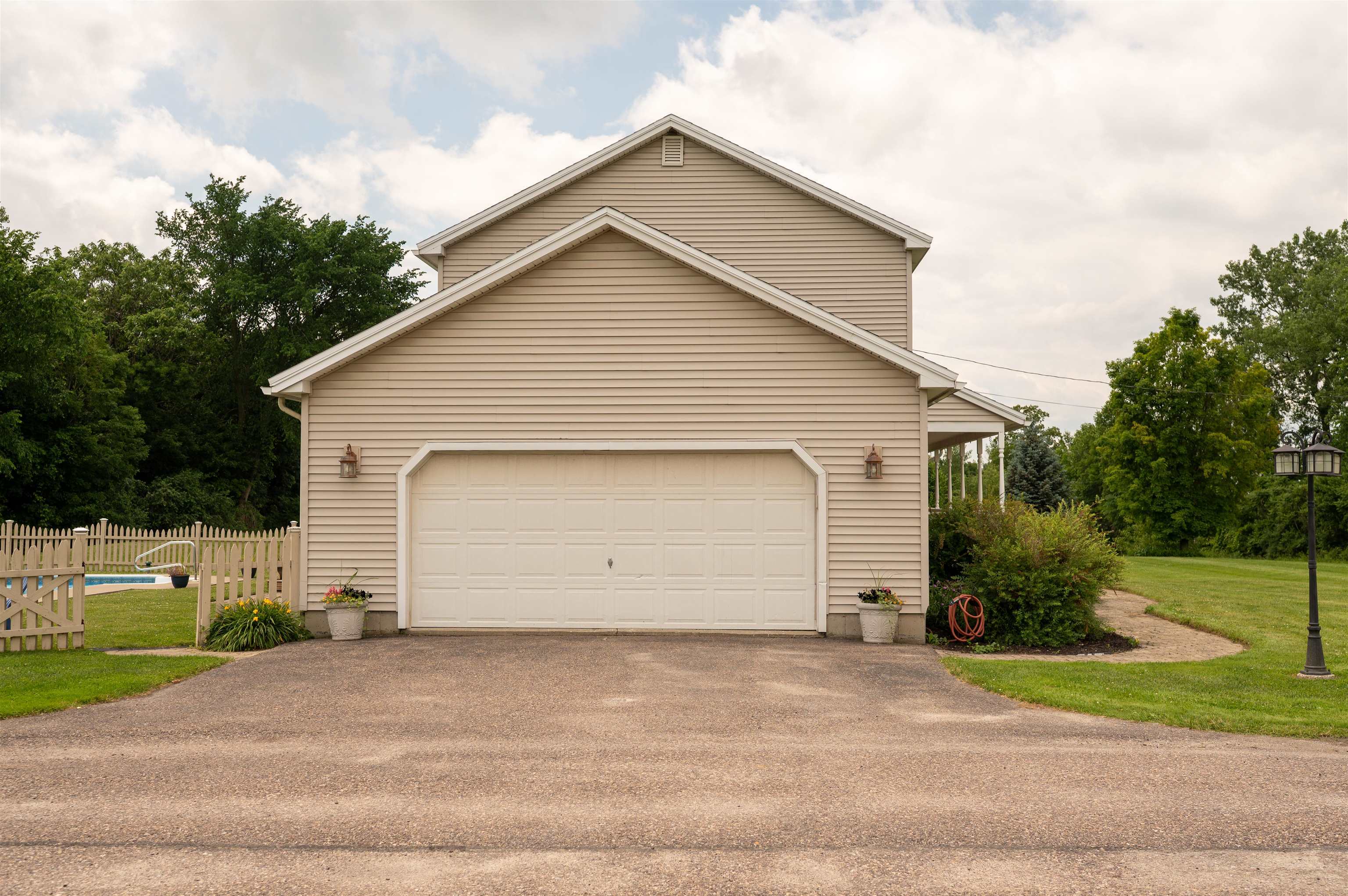Property Photo: 236 Cadieux Road VT 05478