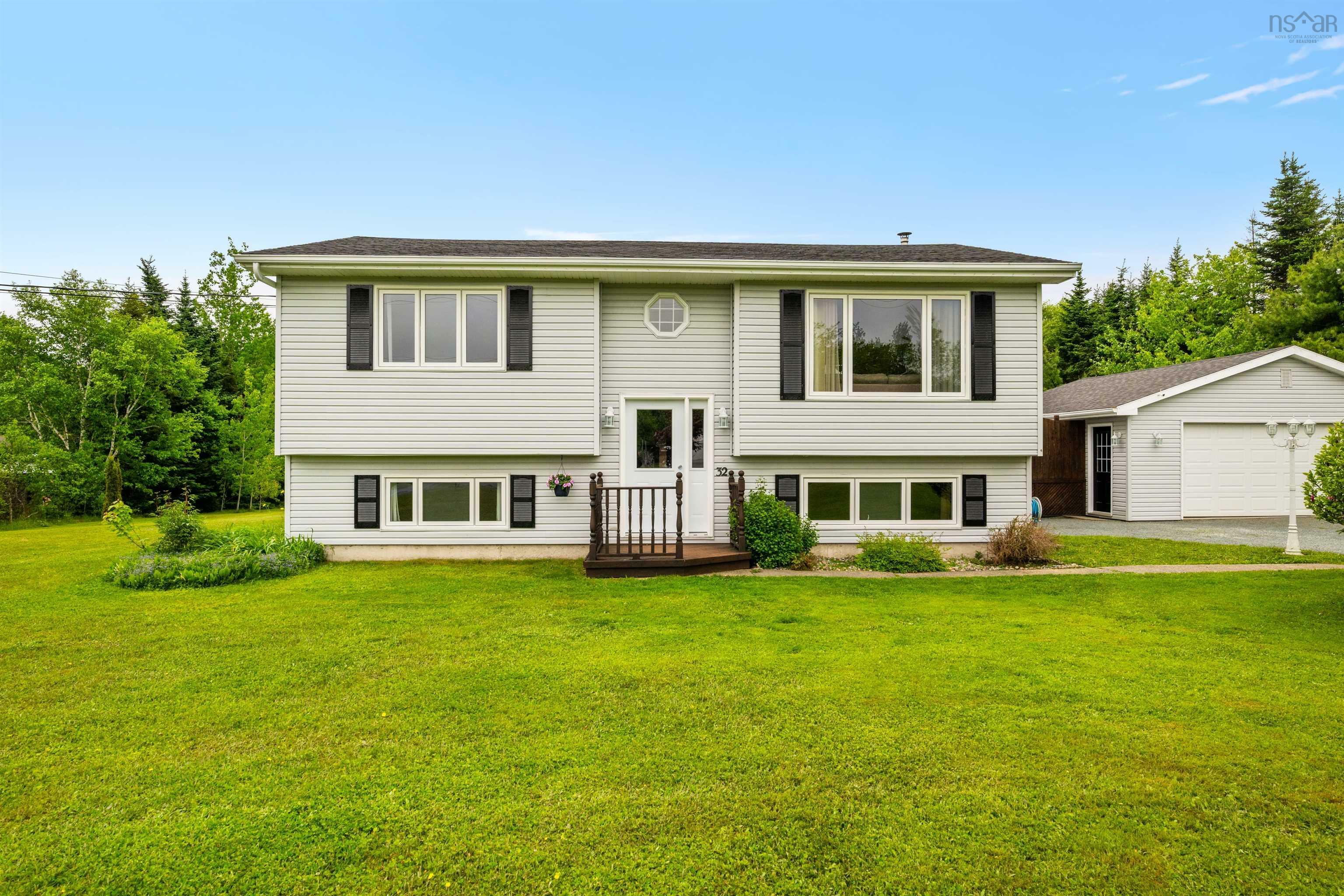 32 Oconnell Drive  Porters Lake NS B3E 1E8 photo