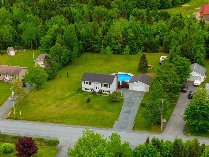 32 Oconnell Drive  Porters Lake NS B3E 1E8 photo