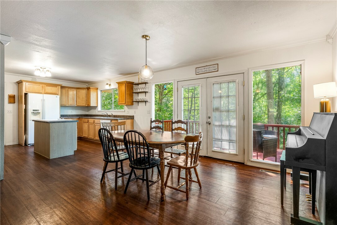 Property Photo: 25 Evesham Lane AR 72714
