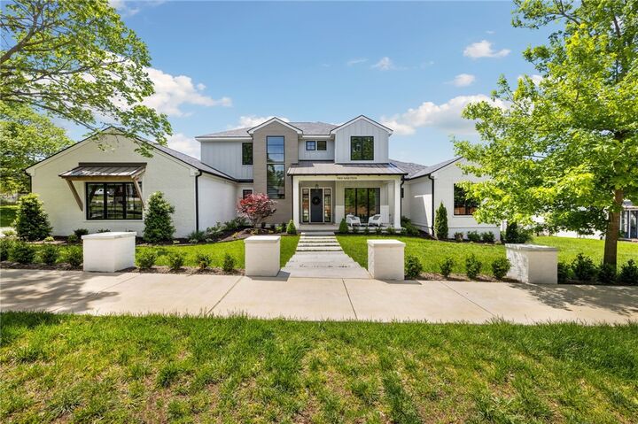 219 W Lawson Street  Fayetteville AR 72703 photo