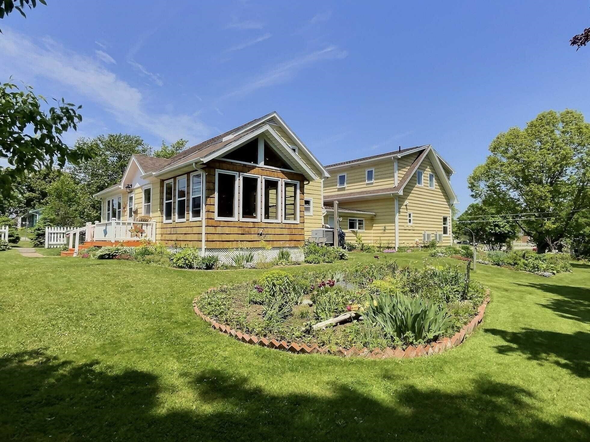 Photo de la propriété: 22 Maple Avenue PE C1A 6E1