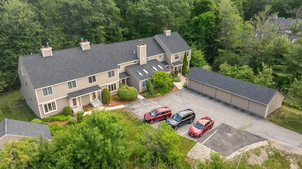 Property Photo:  23 Tulip Circle 7  MA 01830 