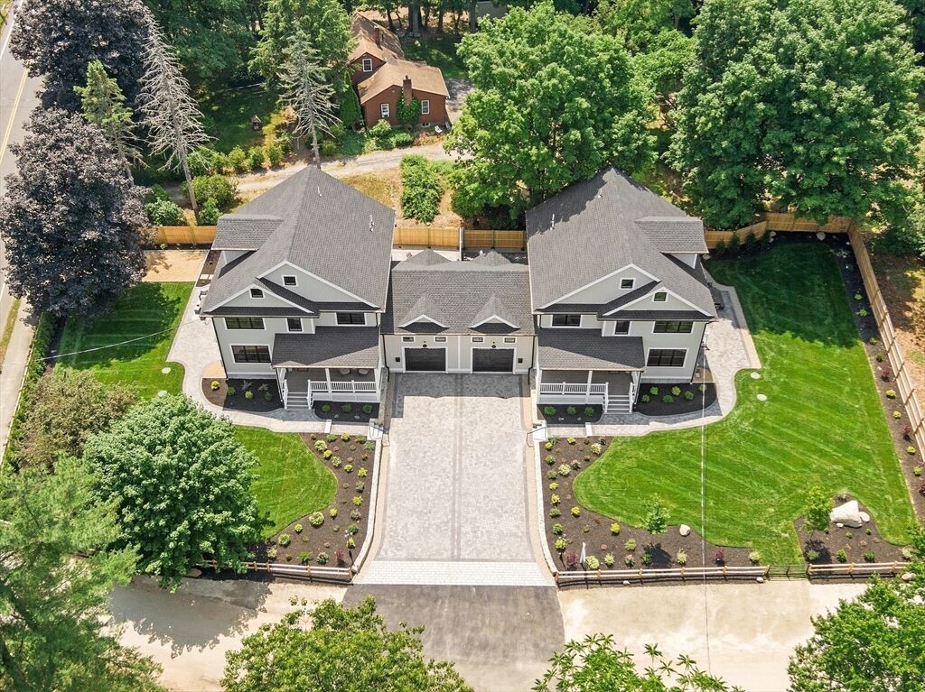 Property Photo:  9 Blue Heron Way 9  MA 01742 