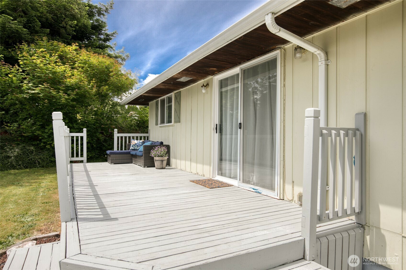 Property Photo: 218 Holly Lane WA 98537