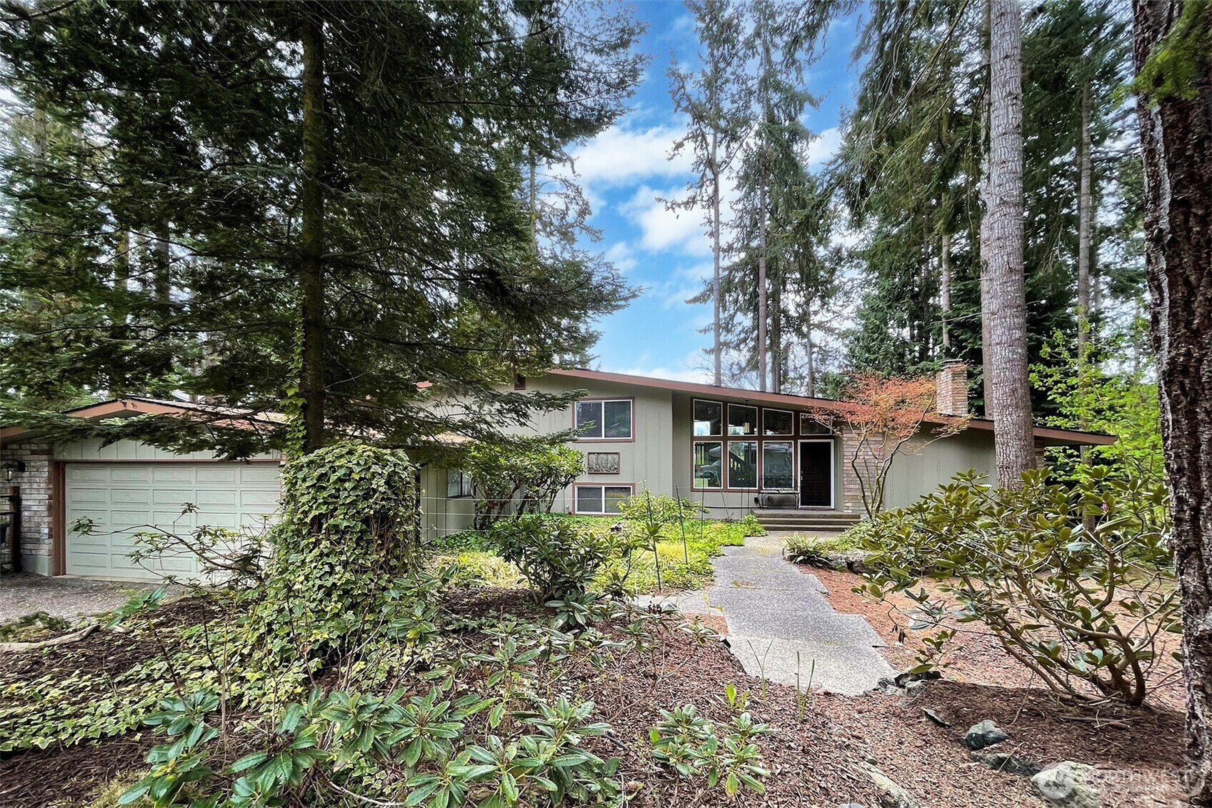 Property Photo: 590 Ridge View Drive WA 98382