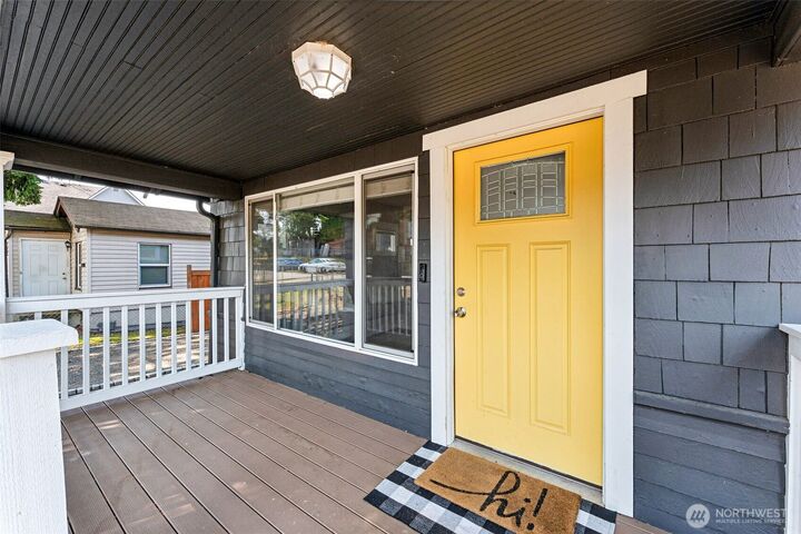 Property Photo:  8052 S Thompson Avenue  WA 98408 