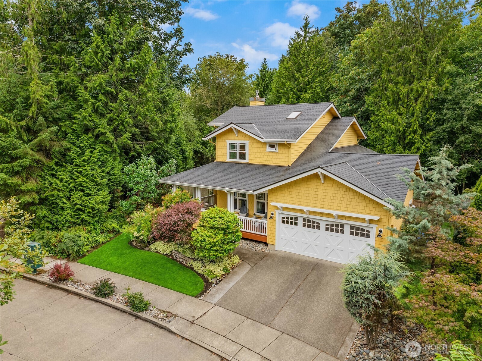 Property Photo: 9195 North Town Drive NE WA 98110