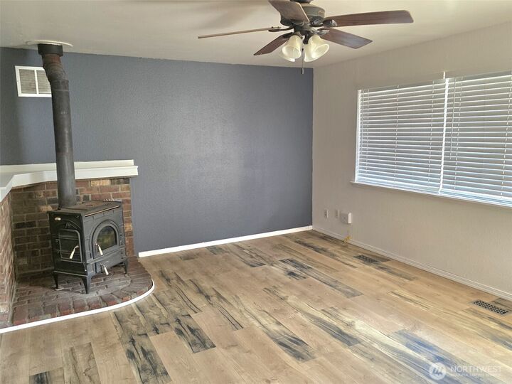Property Photo: 8309 Jensen Road E WA 98328