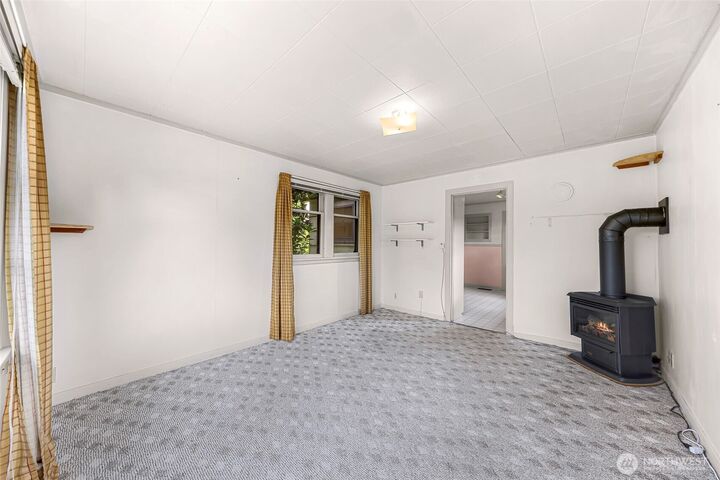 Property Photo:  741  Southern Avenue  WA 98284 
