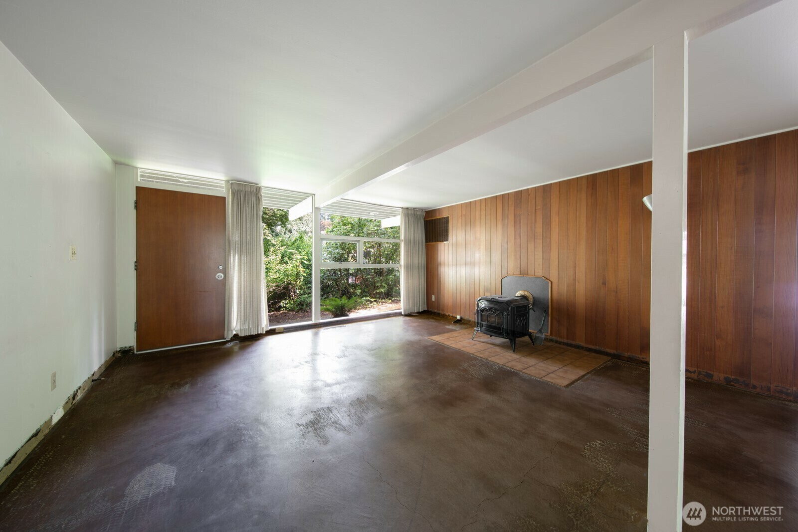 Property Photo: 13017 1st Avenue NE WA 98125