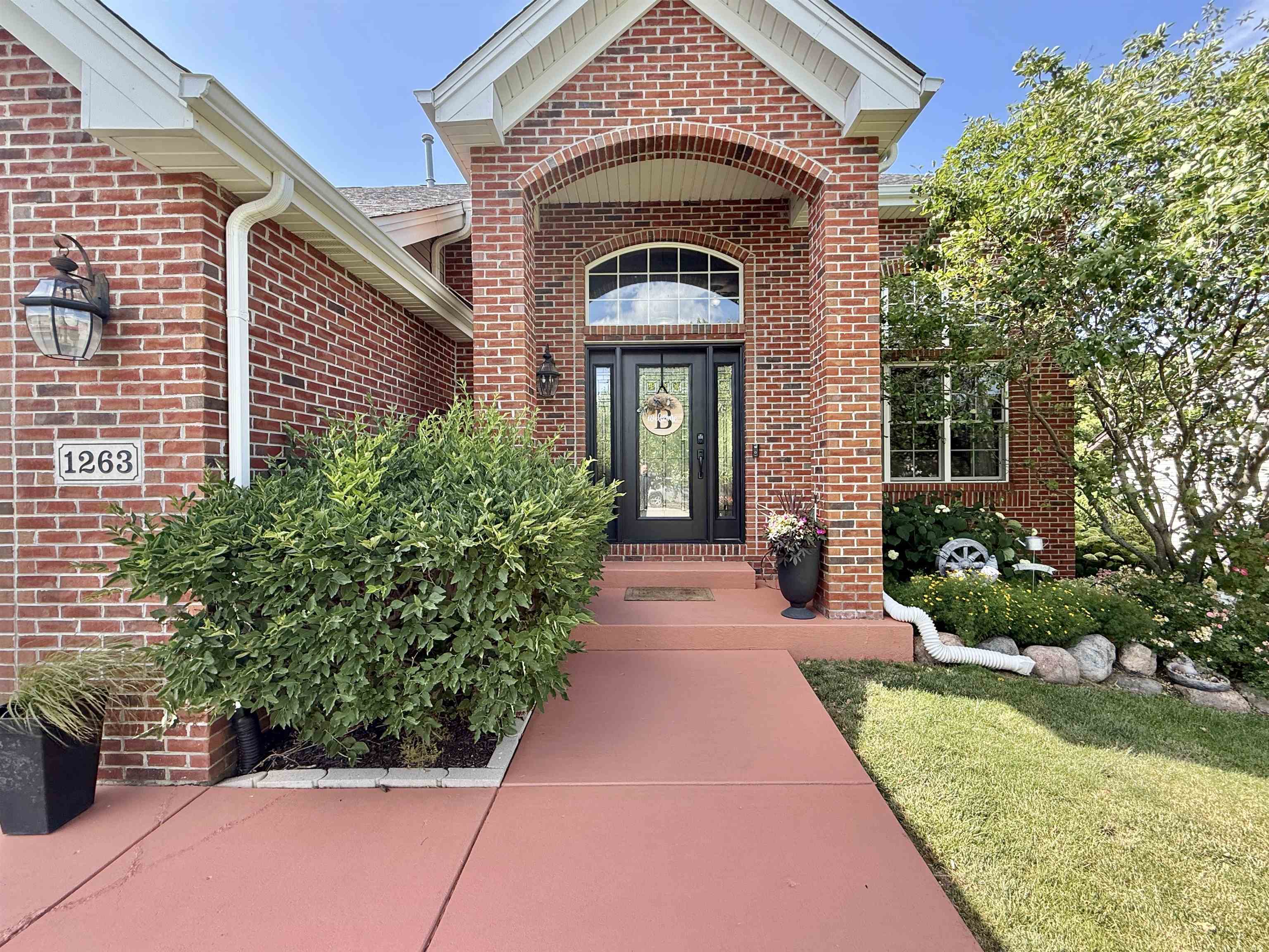 Property Photo: 1263 University Parkway IL 61072