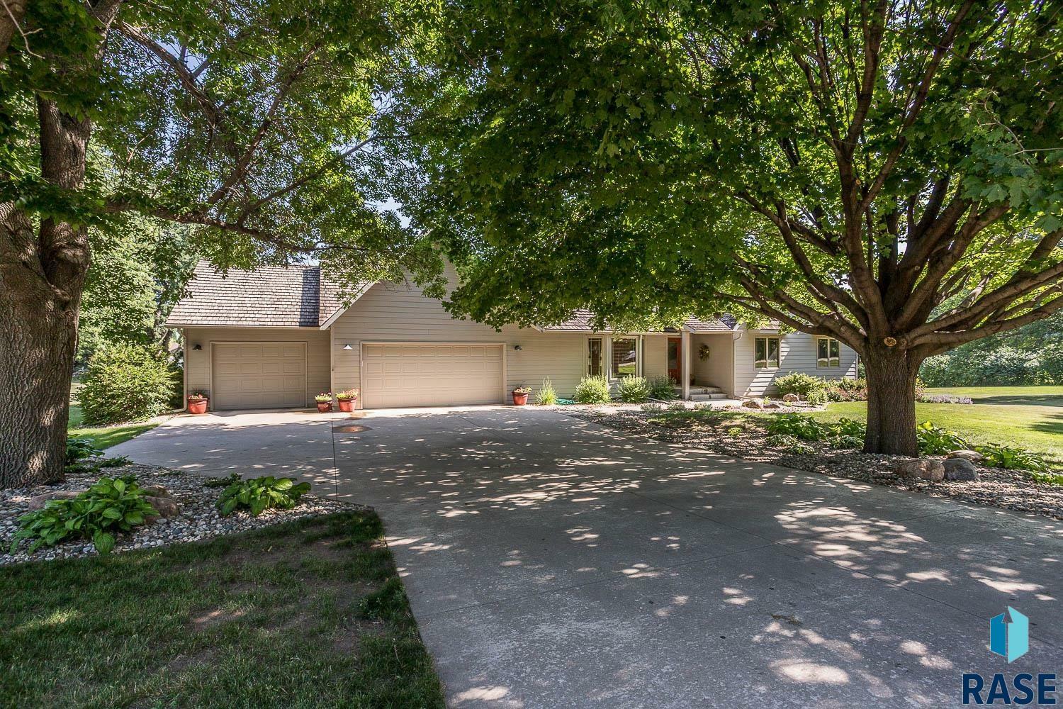 6500 E Split Rock Rd  Sioux Falls SD 57110 photo