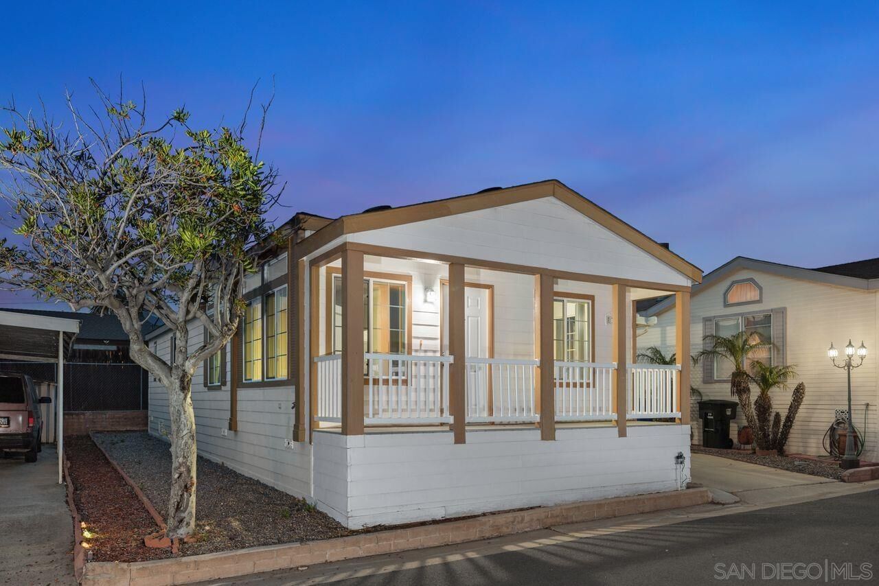 Property Photo:  121 Orange Ave Spc 32  CA 91911