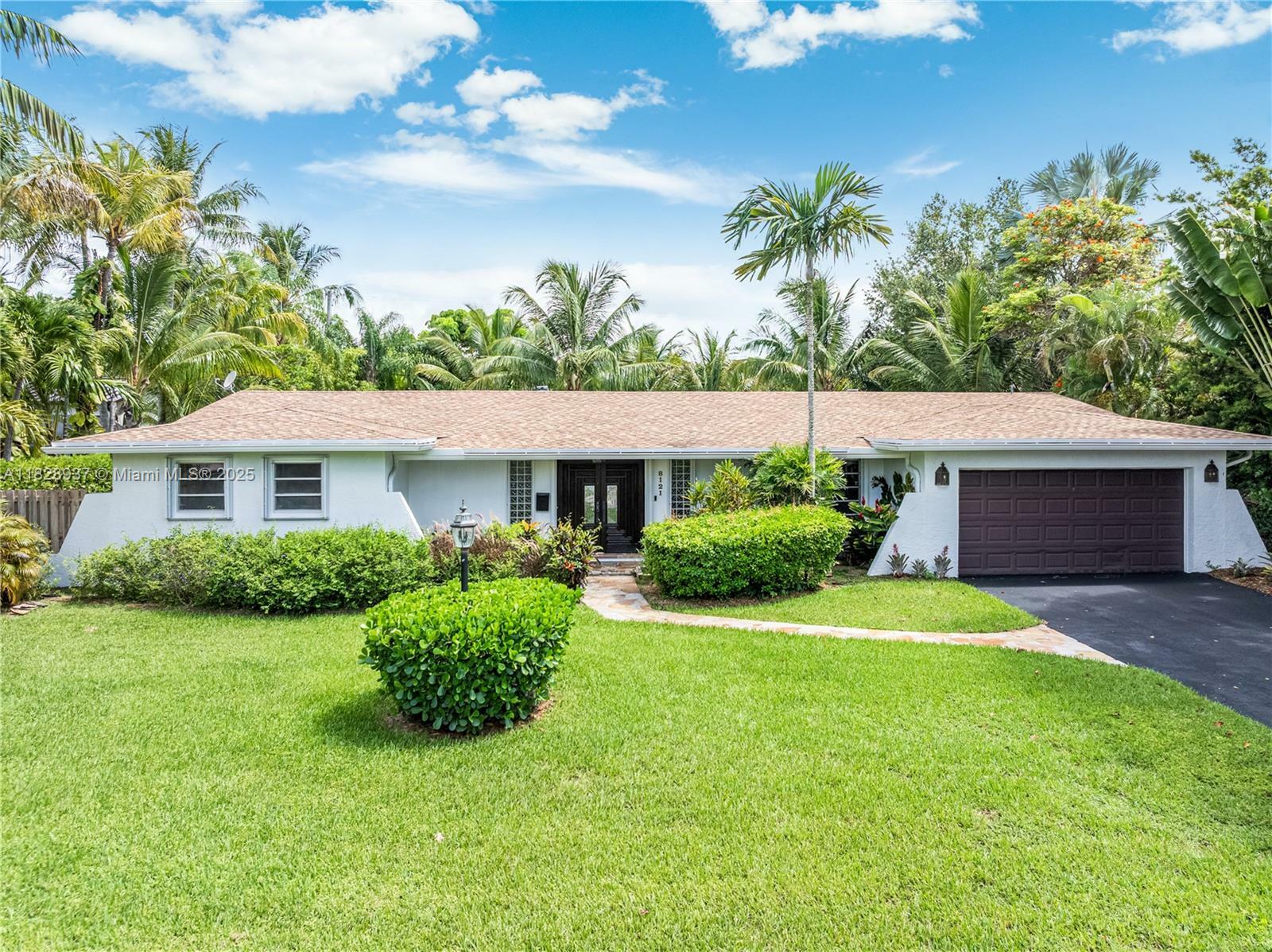 Property Photo: 8121 SW 139th Ter FL 33158
