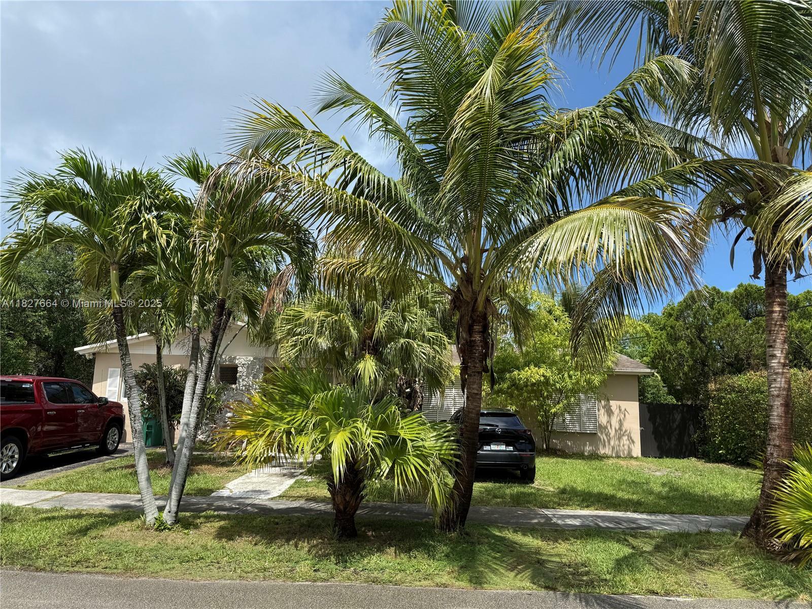 16001 SW 103 Ct  Miami FL 33157 photo